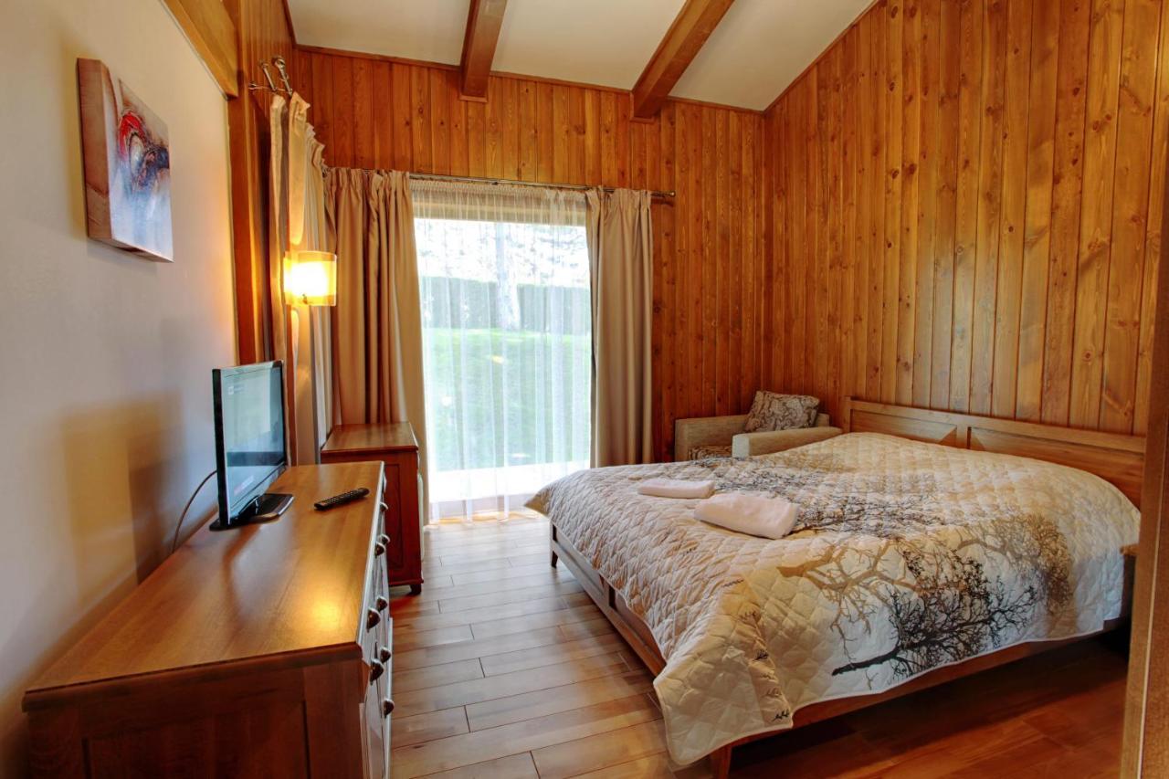 רזלוג Villa Four Seasons מראה חיצוני תמונה